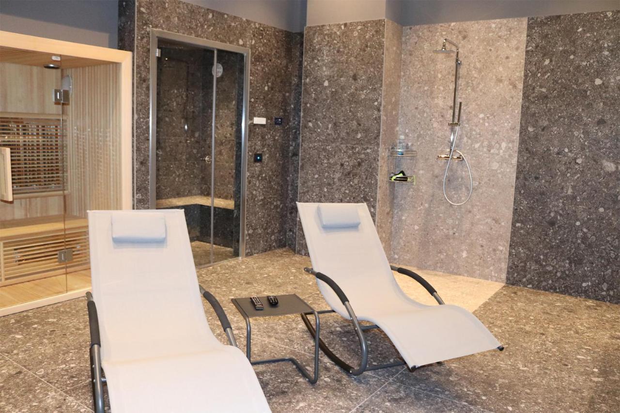 J13 Appartamento Con Spa Privata Pavia Exteriör bild